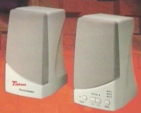 casse typhoon.JPG (15484 byte)