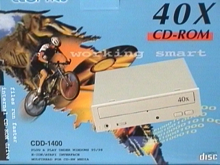 cd40x.JPG (54574 byte)